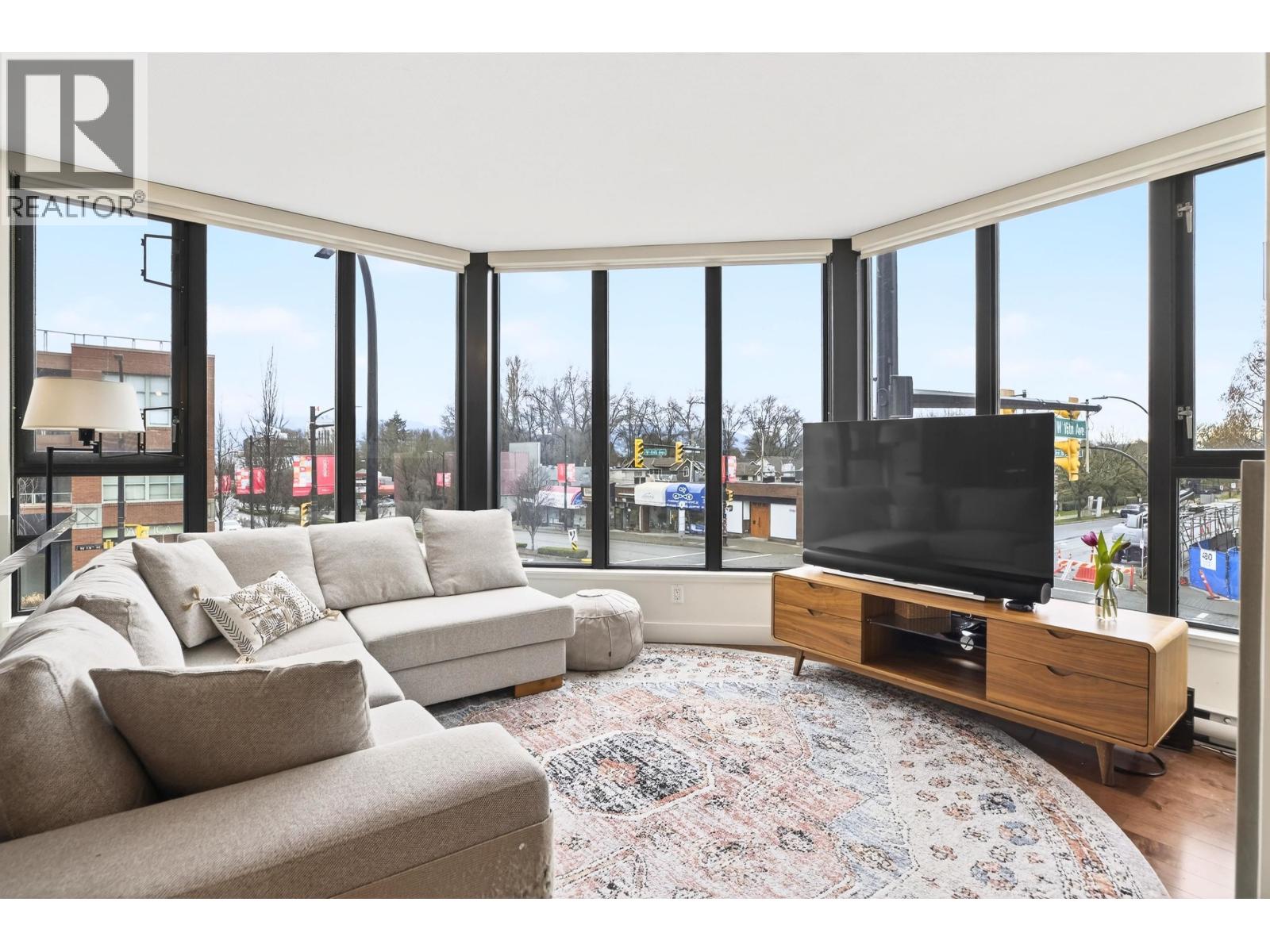 207 3228 TUPPER STREET, Vancouver, British Columbia