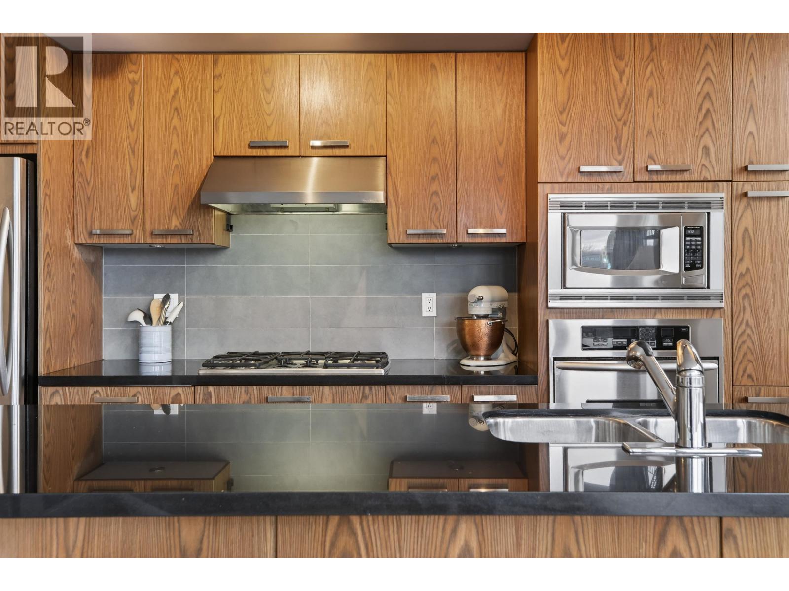 207 3228 Tupper Street, Vancouver, British Columbia  V5Z 4S7 - Photo 11 - R3091180