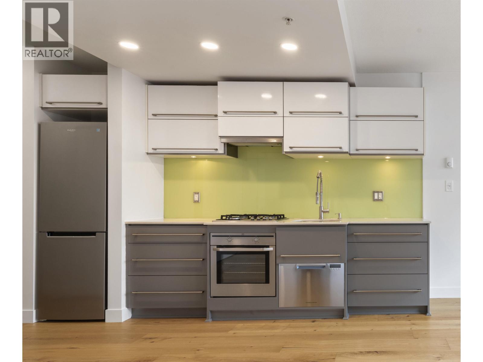 710 718 Main Street, Vancouver, British Columbia  V6A 0B1 - Photo 5 - R3103614