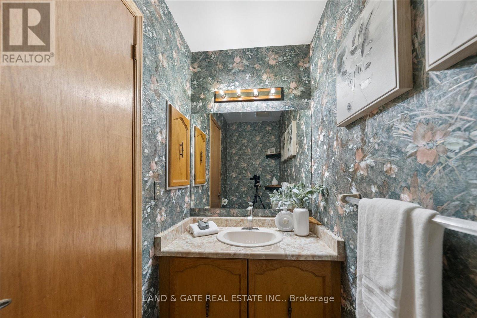 928 Downing Court, Oshawa, Ontario  L1G 7R5 - Photo 19 - E12924448