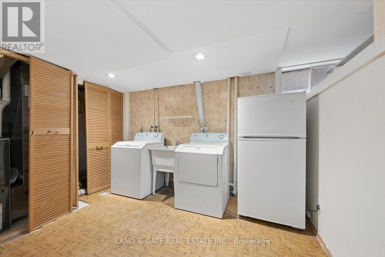 928 Downing Court, Oshawa, Ontario  L1G 7R5 - Photo 39 - E12924448