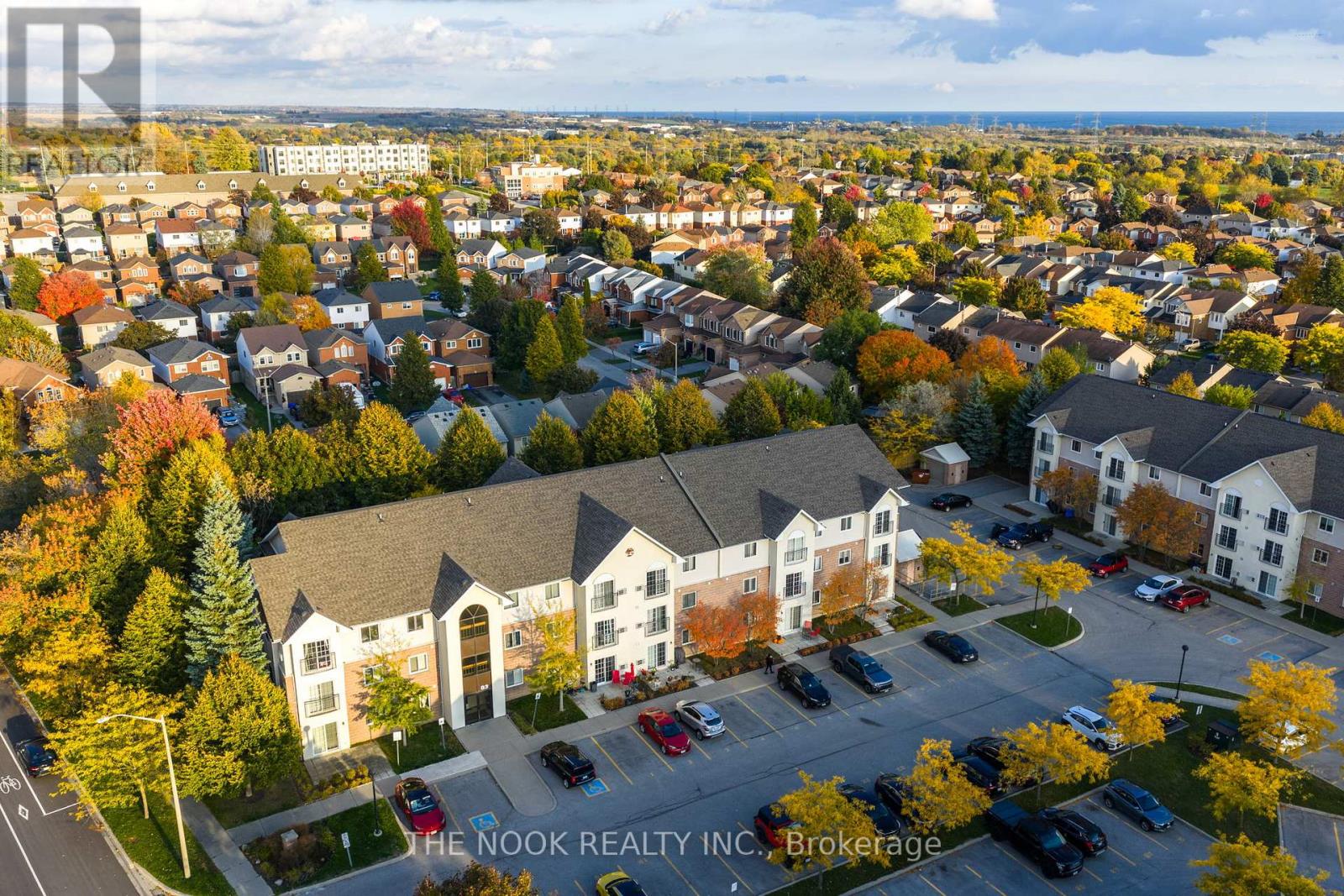 309 - 83 Aspen Springs Drive, Clarington, Ontario L1C 5J7 - Photo 2 - E12924508