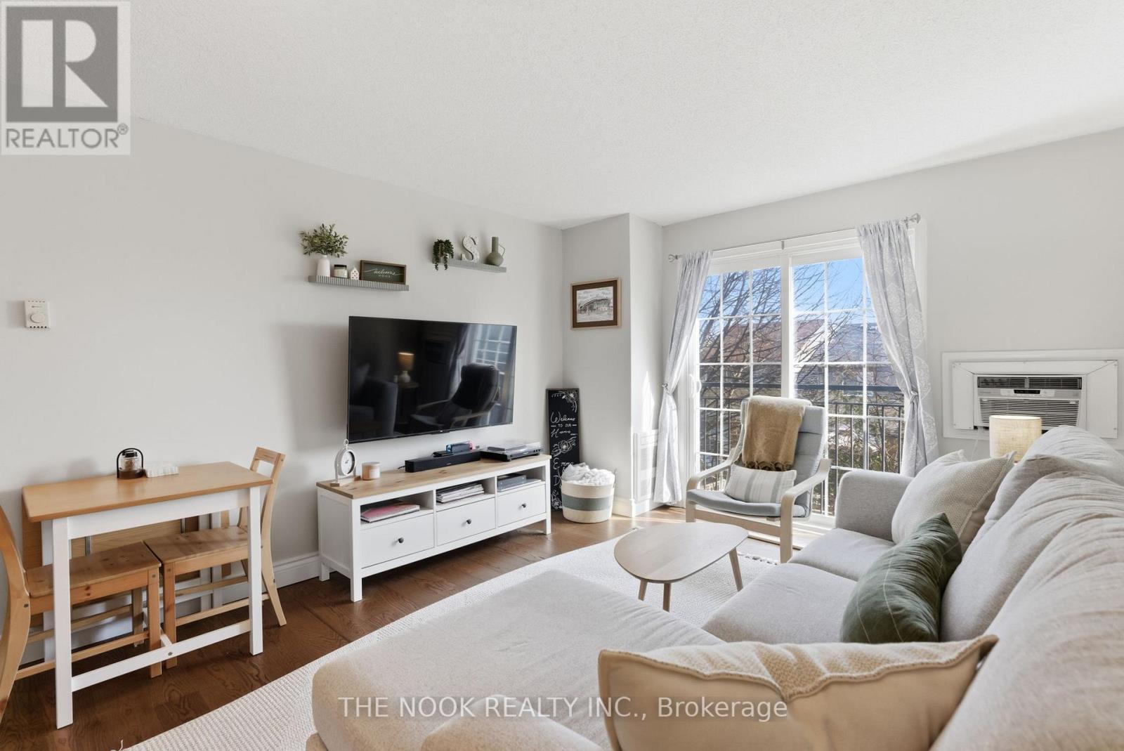 309 - 83 Aspen Springs Drive, Clarington, Ontario L1C 5J7 - Photo 7 - E12924508