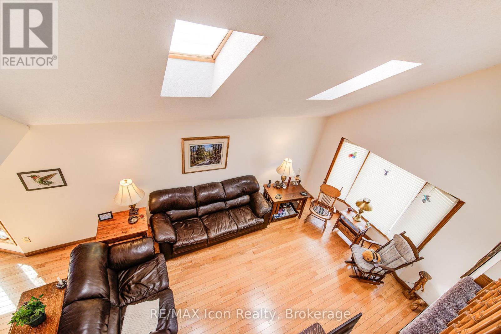 18 Smart Street, Guelph (Kortright West), Ontario  N1G 4L4 - Photo 19 - X12924566