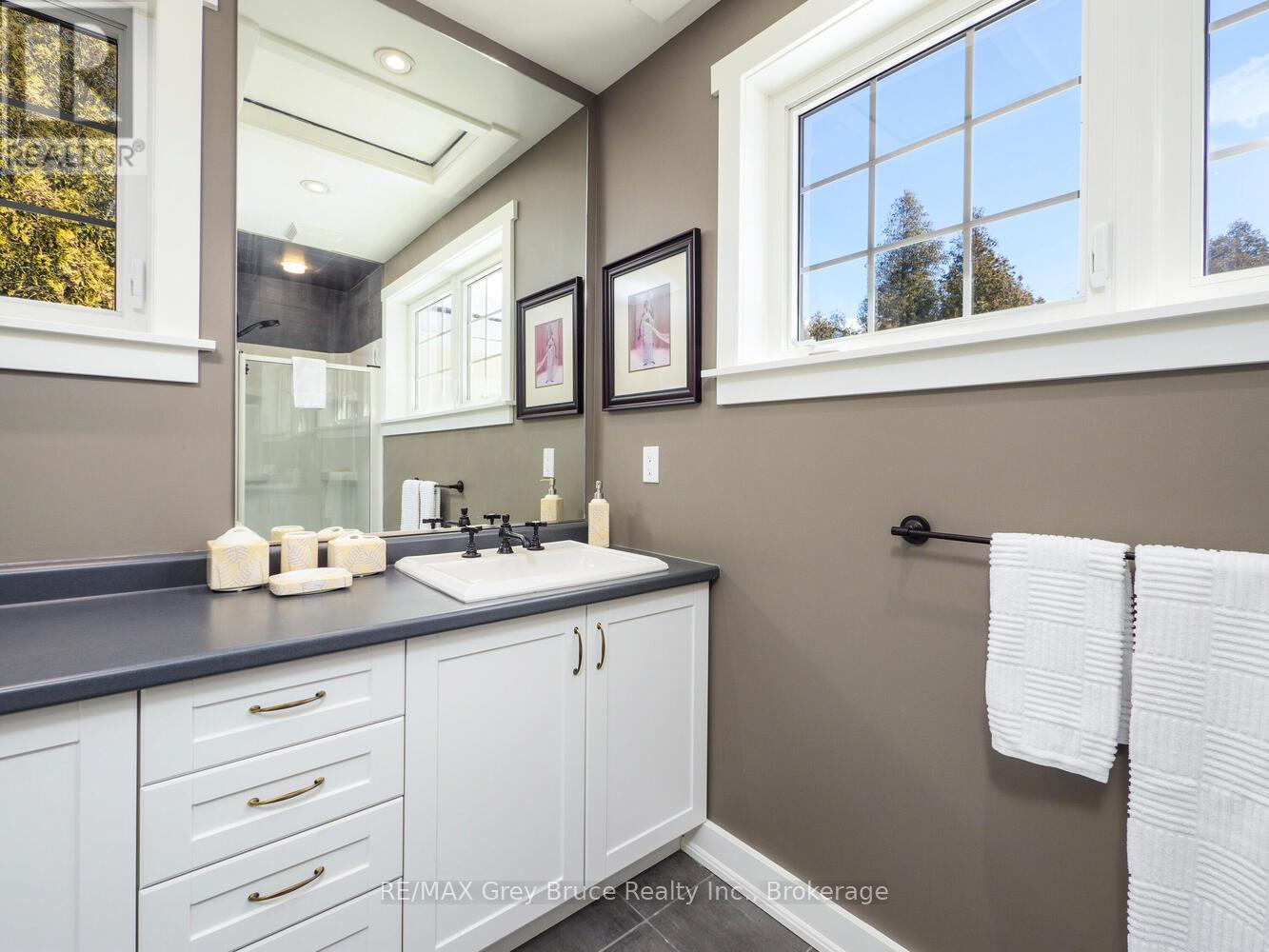 90 Greenough Point Road, Northern Bruce Peninsula, Ontario  N0H 1W0 - Photo 24 - X12924572