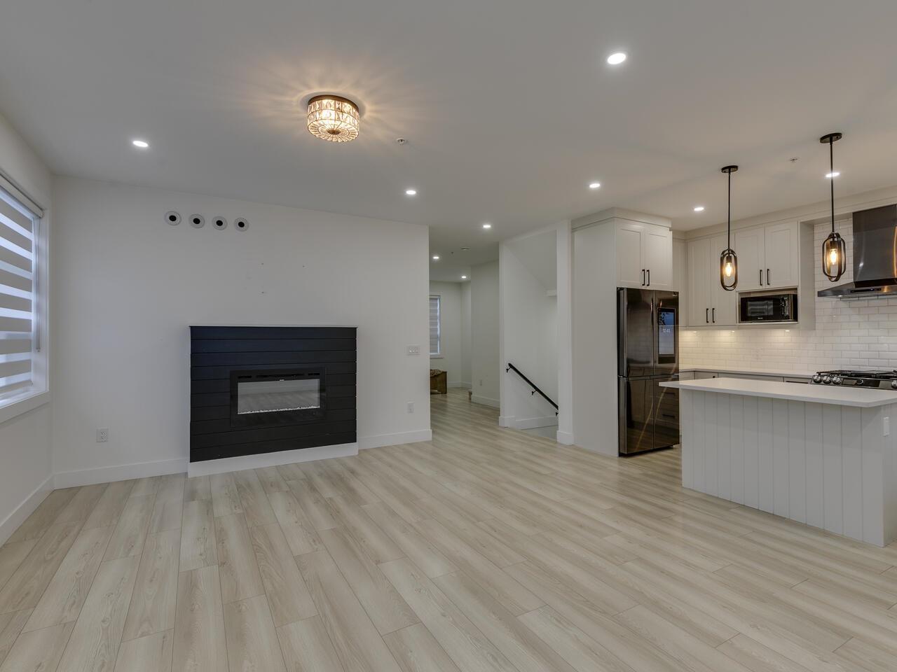 27 32970 Tunbridge Avenue, Mission, British Columbia  V2V 0K9 - Photo 6 - R3070536