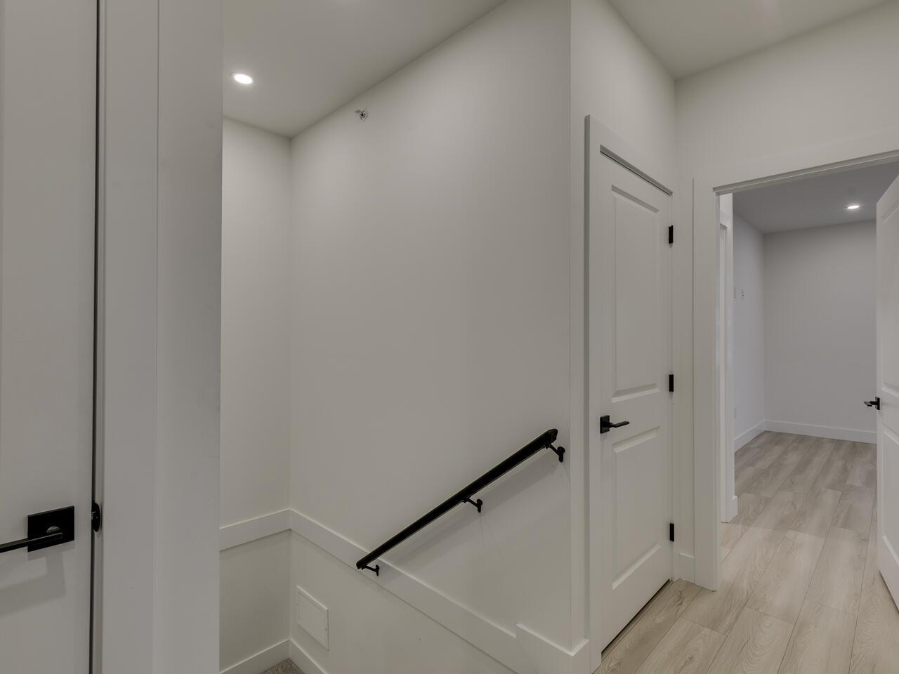 27 32970 Tunbridge Avenue, Mission, British Columbia  V2V 0K9 - Photo 33 - R3070536