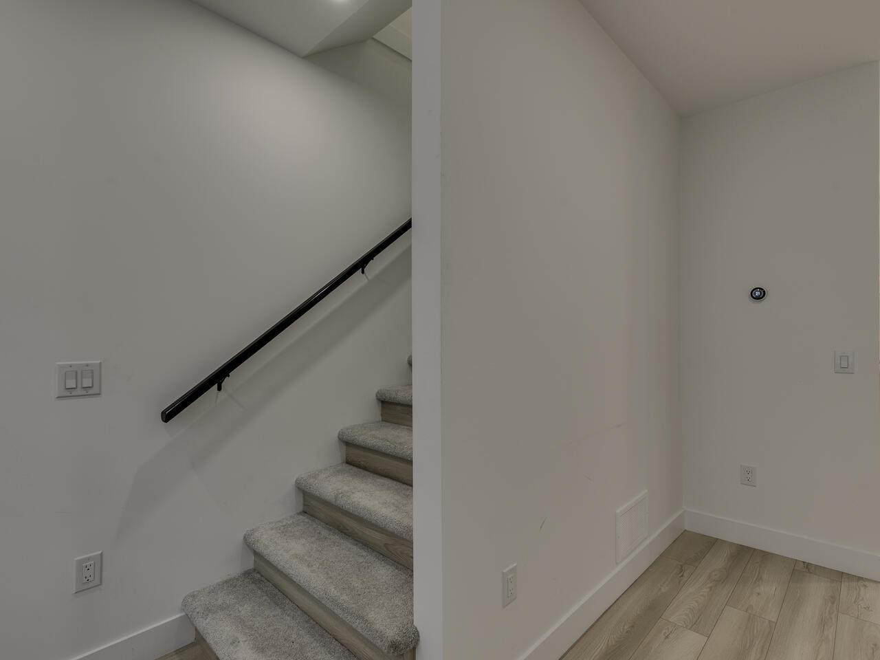 27 32970 Tunbridge Avenue, Mission, British Columbia  V2V 0K9 - Photo 22 - R3070536