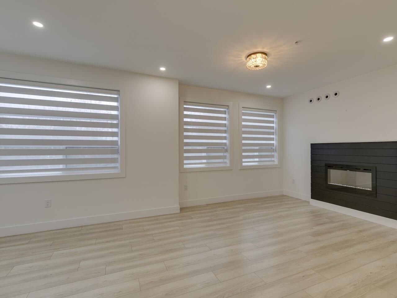 27 32970 Tunbridge Avenue, Mission, British Columbia  V2V 0K9 - Photo 5 - R3070536