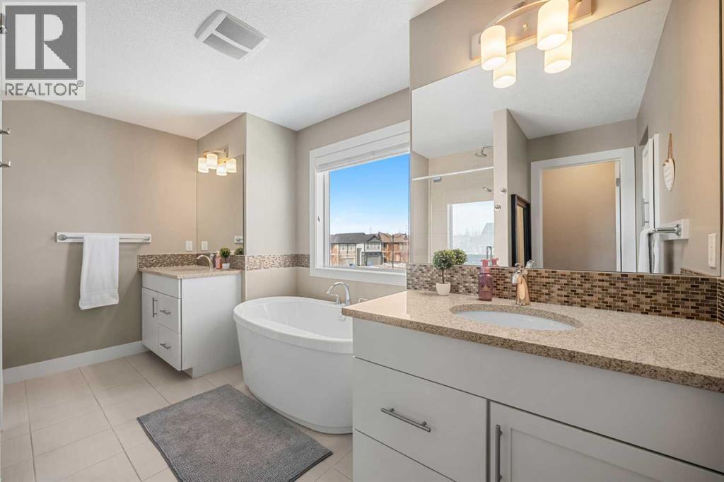 490 Mahogany Manor Se, Calgary, Alberta  T3M 1V7 - Photo 28 - A2290073