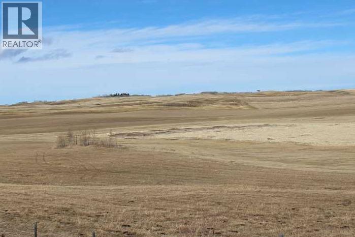 264202 Lochend Road, Rural Rocky View County, Alberta  T4C 1A2 - Photo 14 - A2294899
