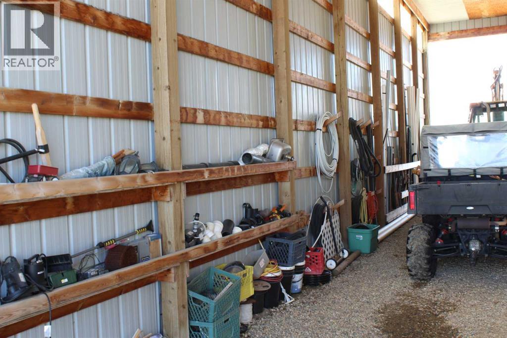 264202 Lochend Road, Rural Rocky View County, Alberta  T4C 1A2 - Photo 34 - A2294899