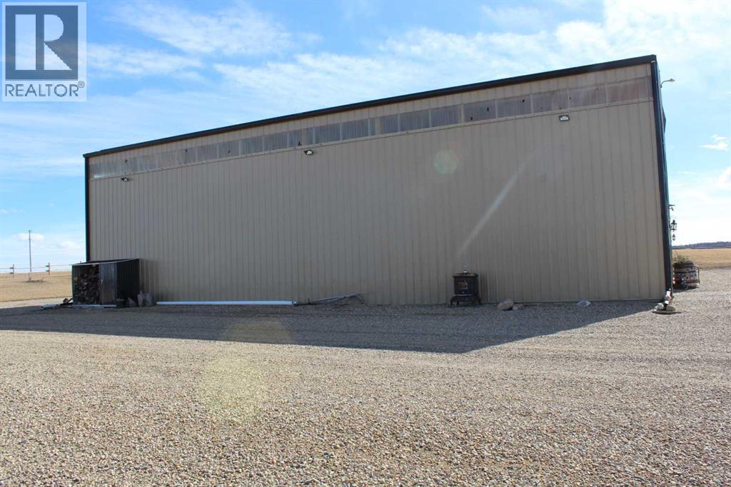 264202 Lochend Road, Rural Rocky View County, Alberta  T4C 1A2 - Photo 30 - A2294899