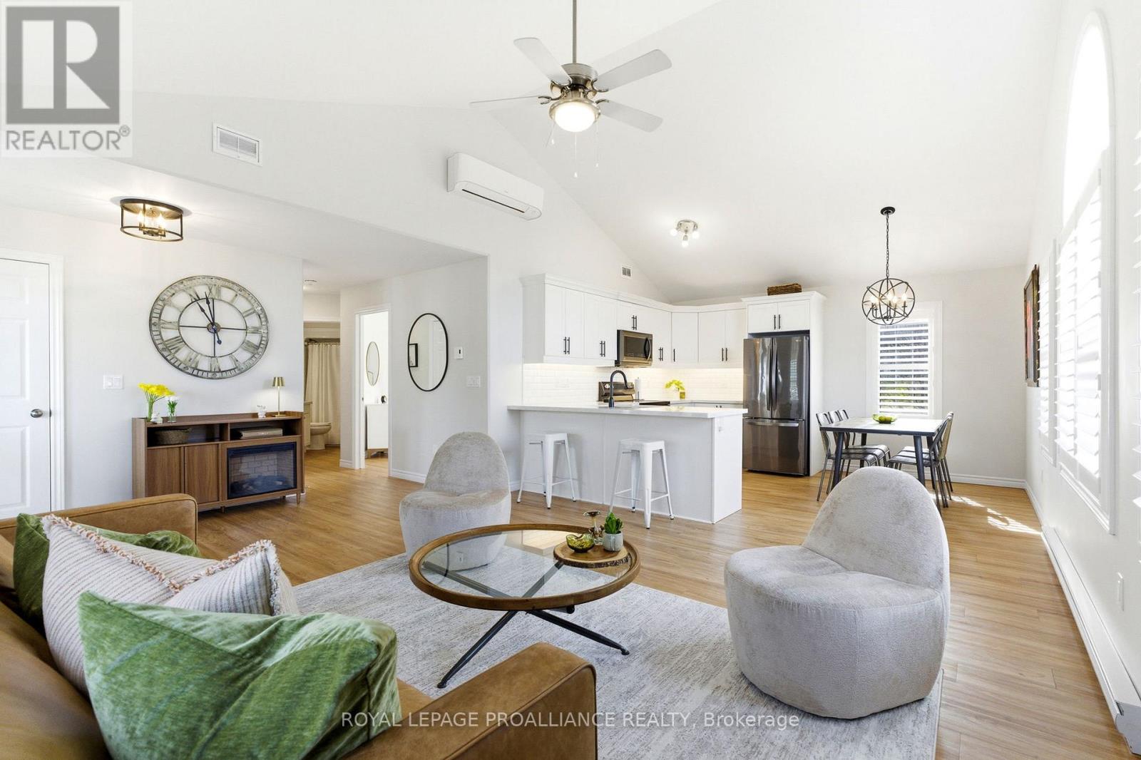 404 - 295 Densmore Road, Cobourg, Ontario  K9A 2S7 - Photo 10 - X12924442