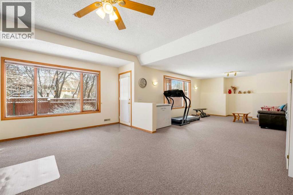 412 Hawkland Place NW, Calgary, Alberta  T3G 3R6 - Photo 35 - A2295660