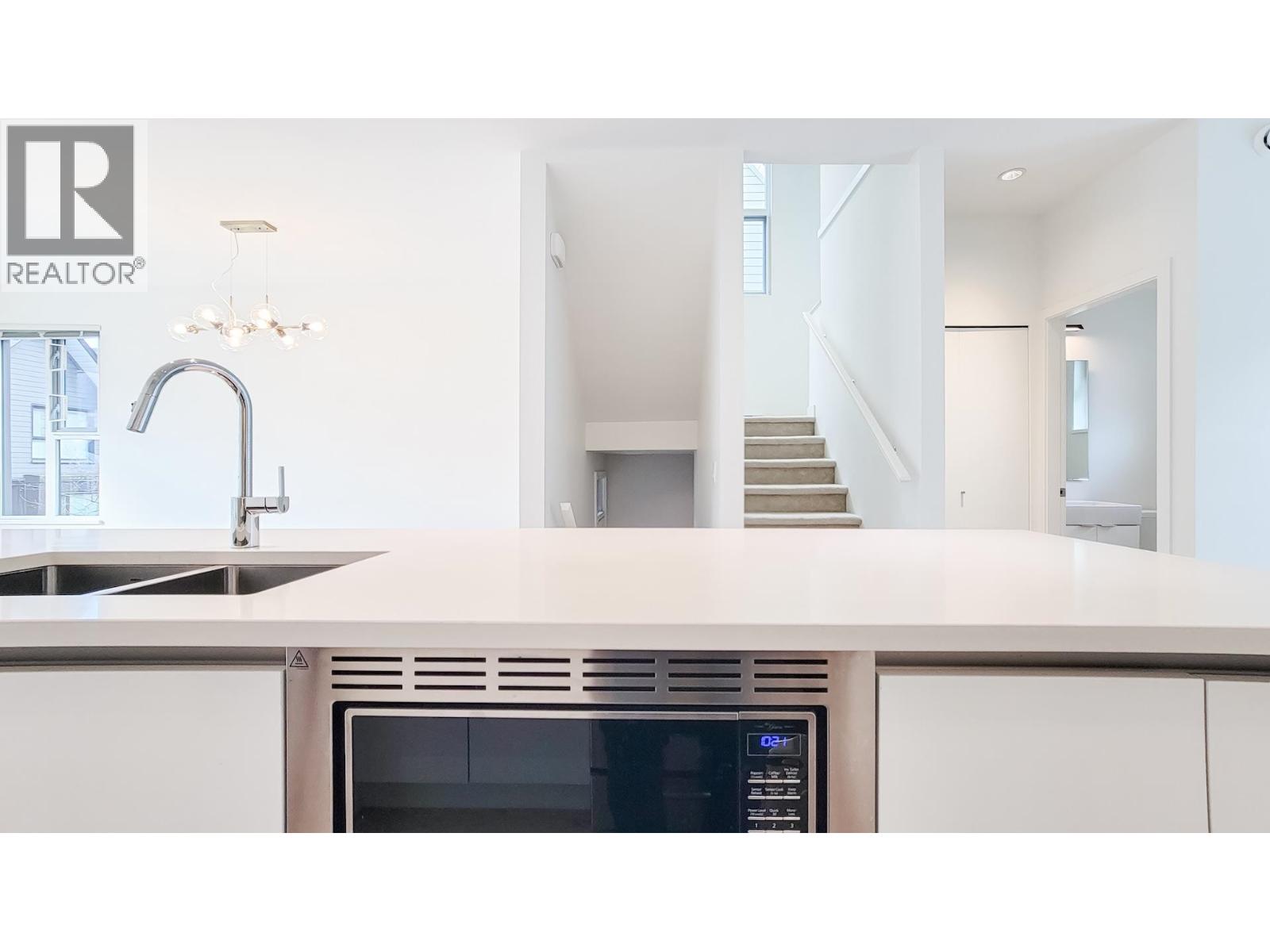 31 1228 Hudson Street, Coquitlam, British Columbia  V3B 0R3 - Photo 15 - R3103366