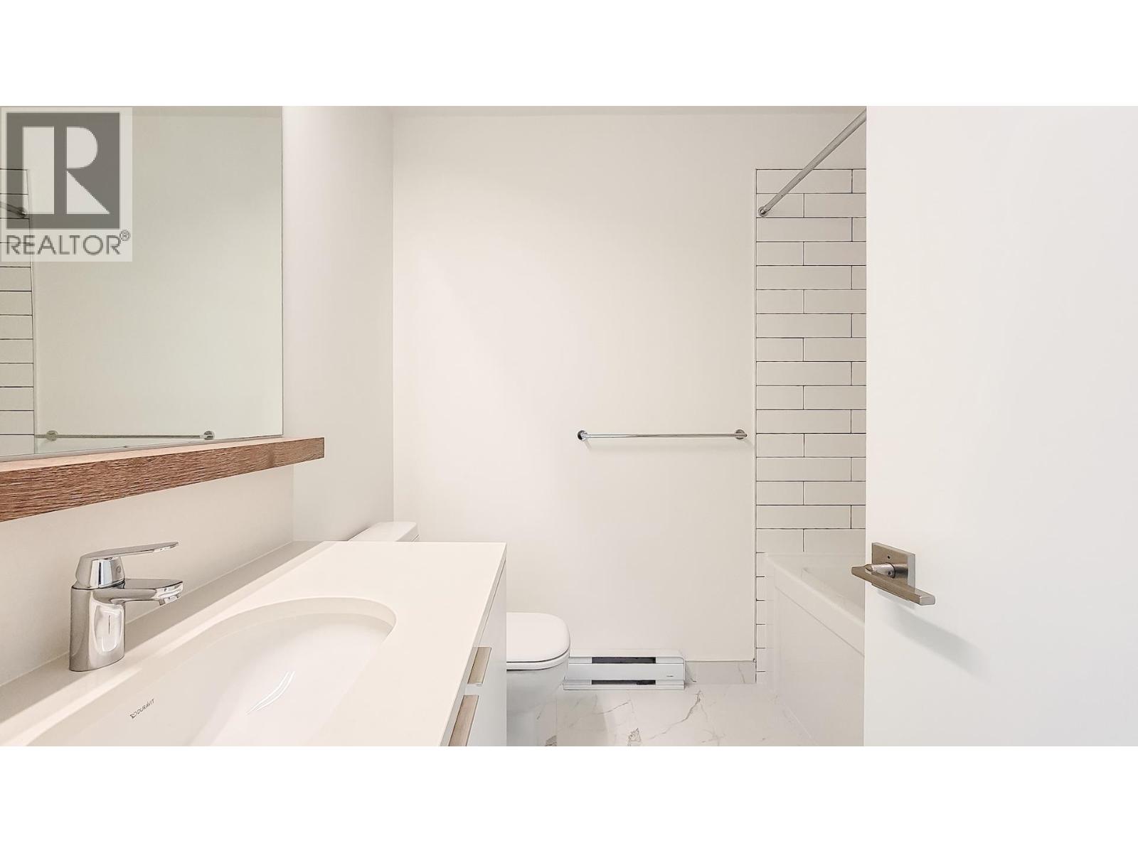 31 1228 Hudson Street, Coquitlam, British Columbia  V3B 0R3 - Photo 30 - R3103366