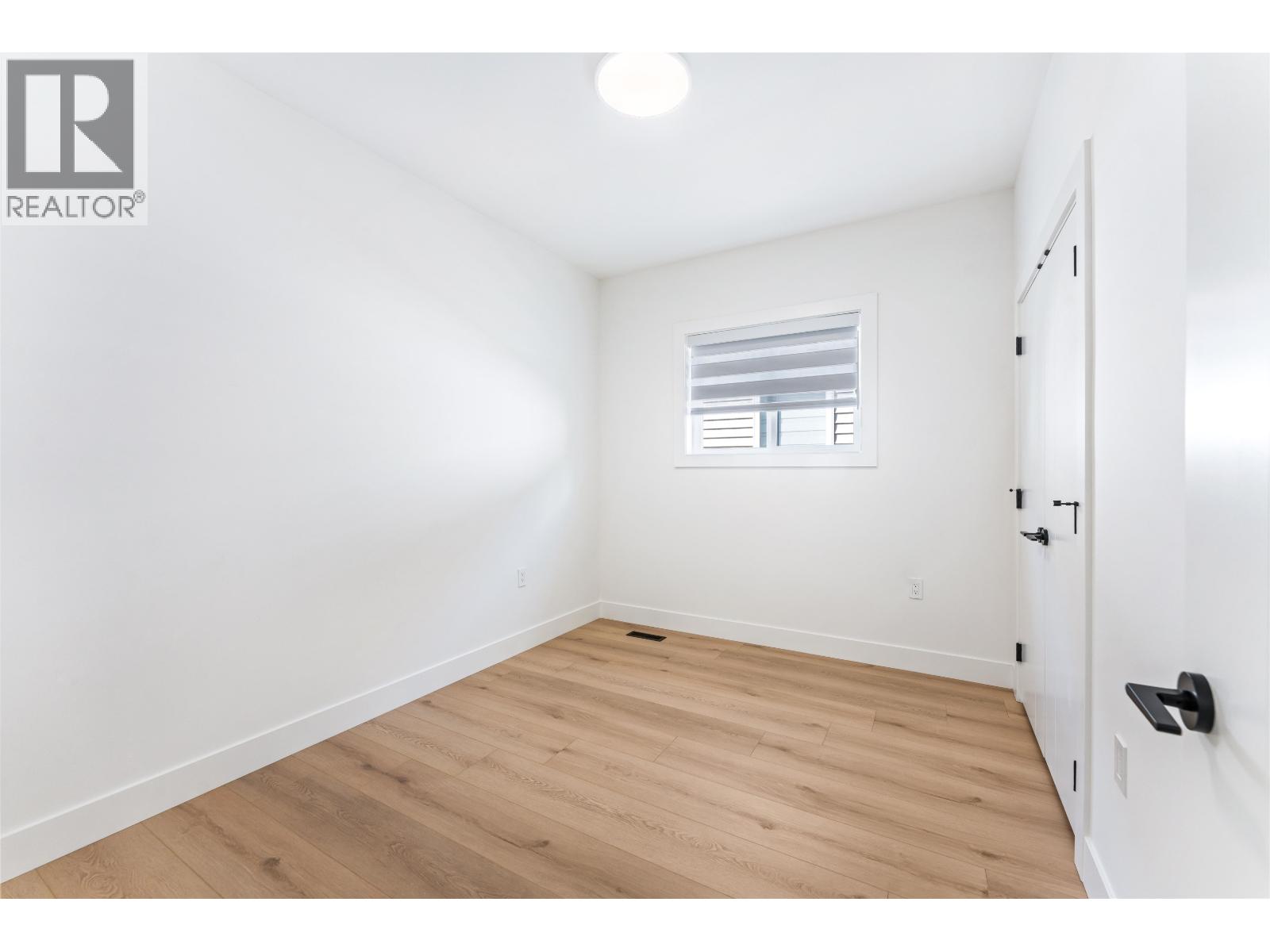 2472 Glenwood Avenue, Port Coquitlam, British Columbia  V3B 1Y7 - Photo 27 - R3102135