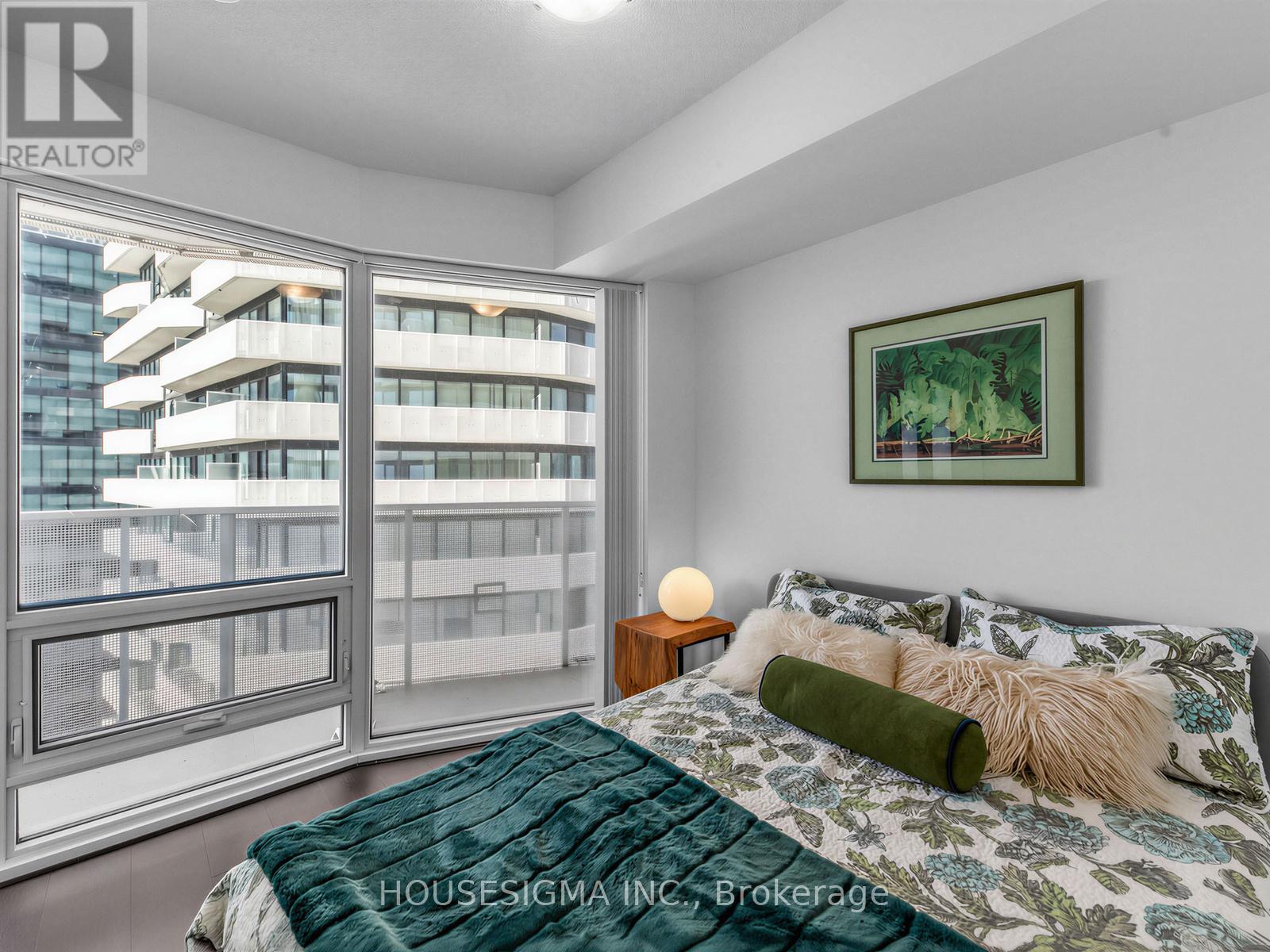 4001 - 88 Harbour Street, Toronto, Ontario  M5J 0C3 - Photo 16 - C12924456
