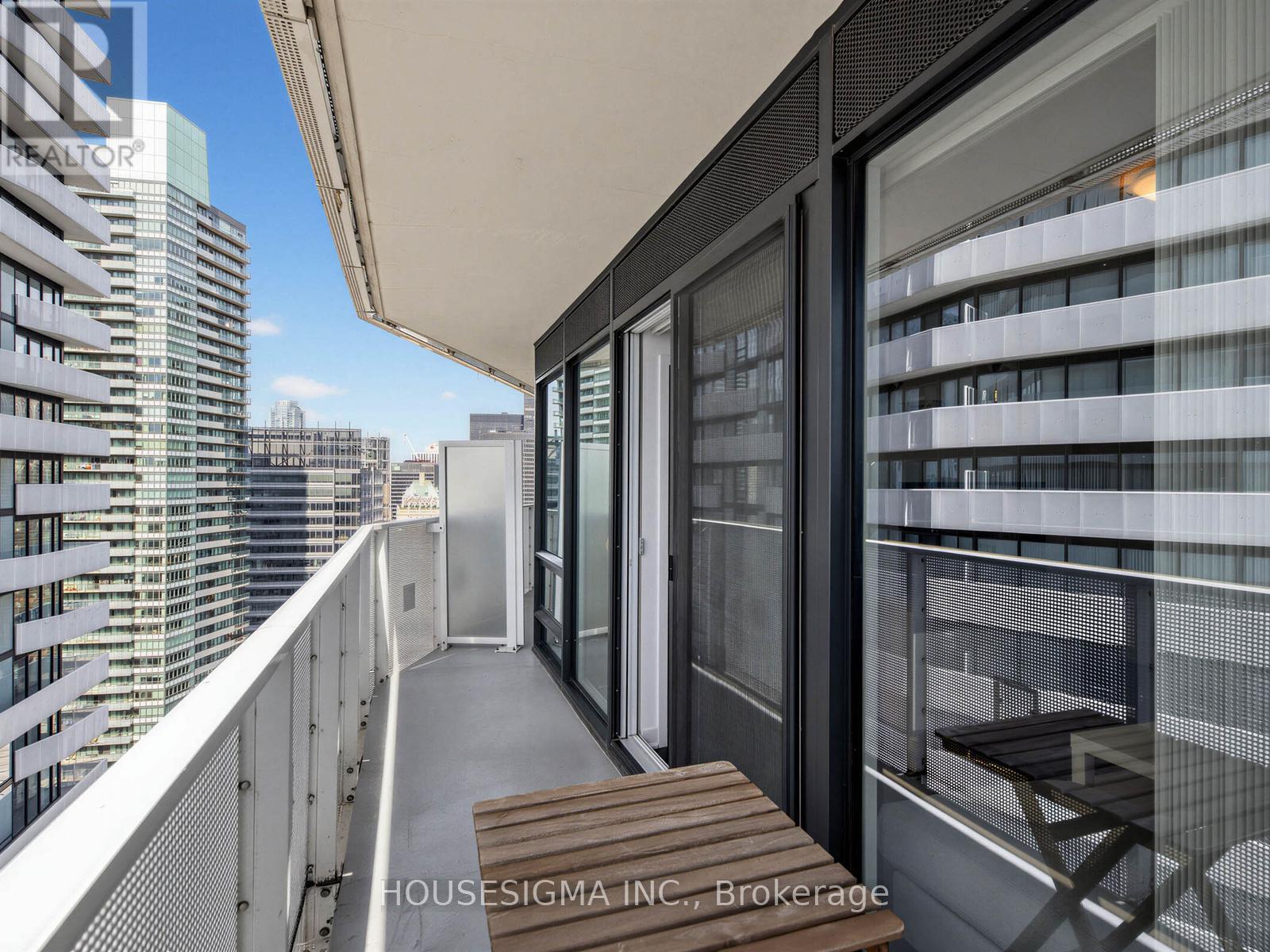 4001 - 88 Harbour Street, Toronto, Ontario  M5J 0C3 - Photo 26 - C12924456
