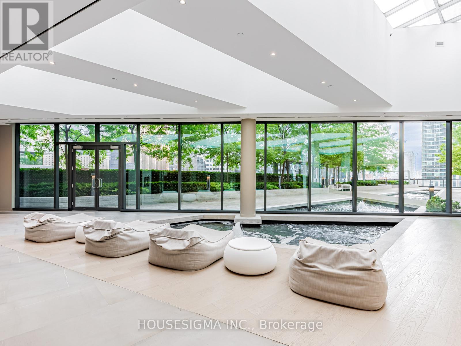 4001 - 88 Harbour Street, Toronto, Ontario  M5J 0C3 - Photo 32 - C12924456