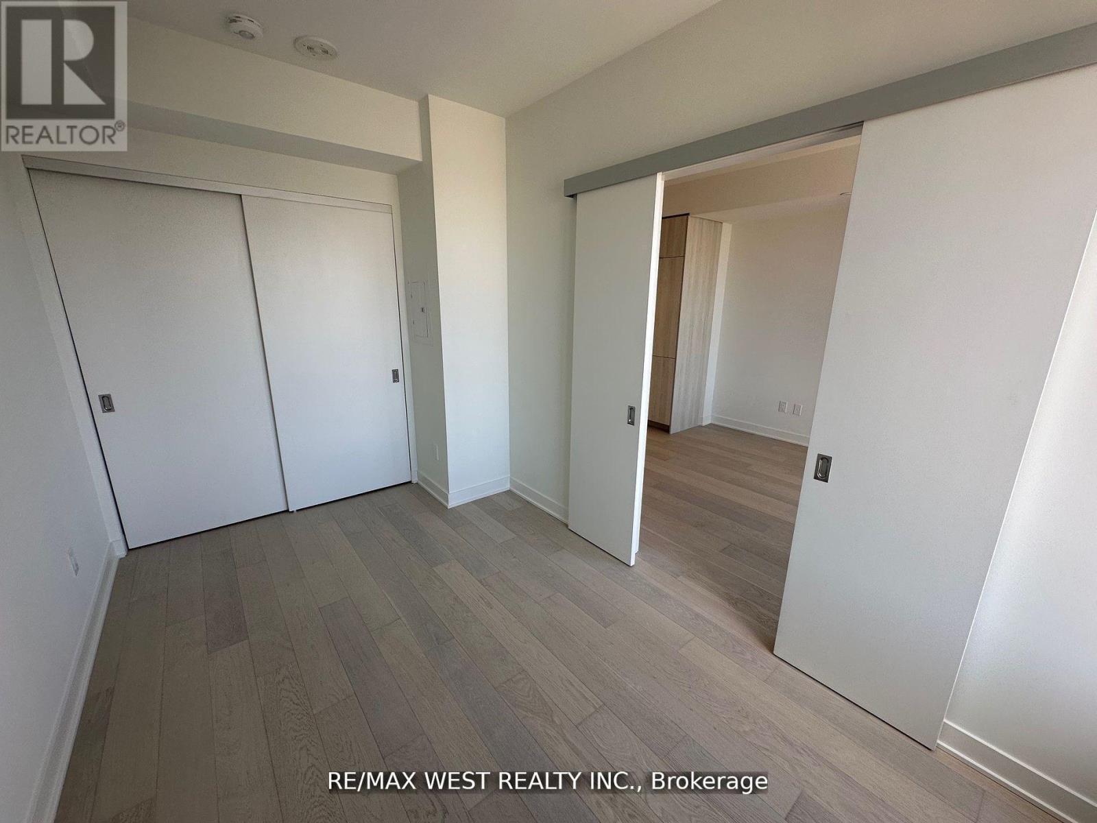 2604 - 11 Yorkville Avenue, Toronto, Ontario  M4W 0B7 - Photo 11 - C12924496