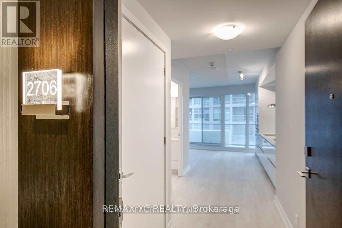 2706 - 2221 Yonge Street, Toronto, Ontario  M4S 0B8 - Photo 2 - C12924498