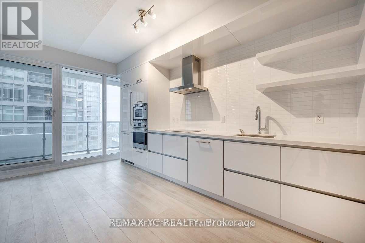 2706 - 2221 Yonge Street, Toronto, Ontario  M4S 0B8 - Photo 5 - C12924498