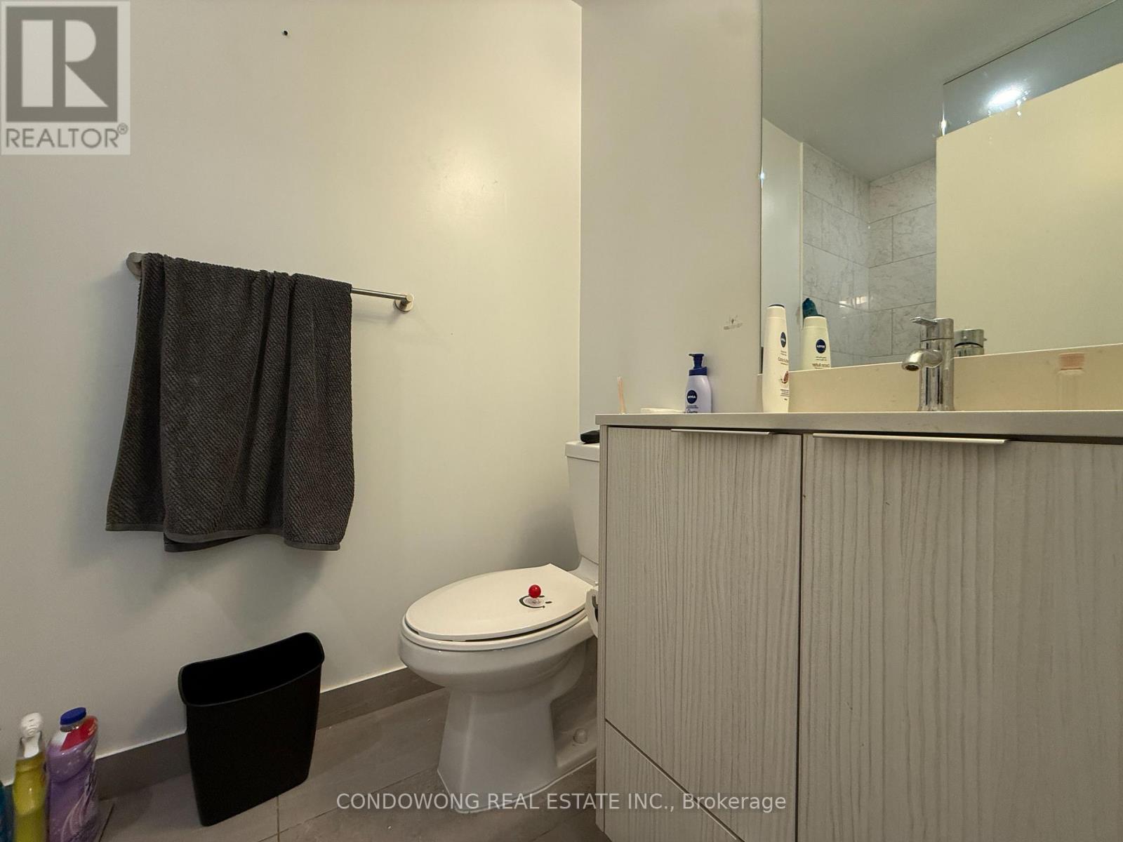 409 - 32 Forest Manor Road, Toronto, Ontario  M2J 0H2 - Photo 8 - C12924516