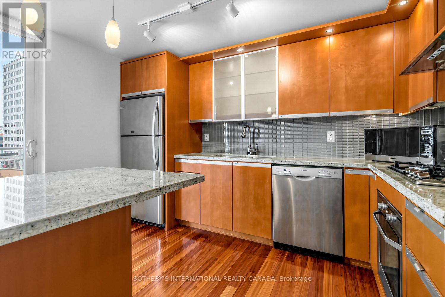 601 - 1430 Yonge Street, Toronto (Yonge-St. Clair), Ontario  M4T 1Y6 - Photo 11 - C12924536