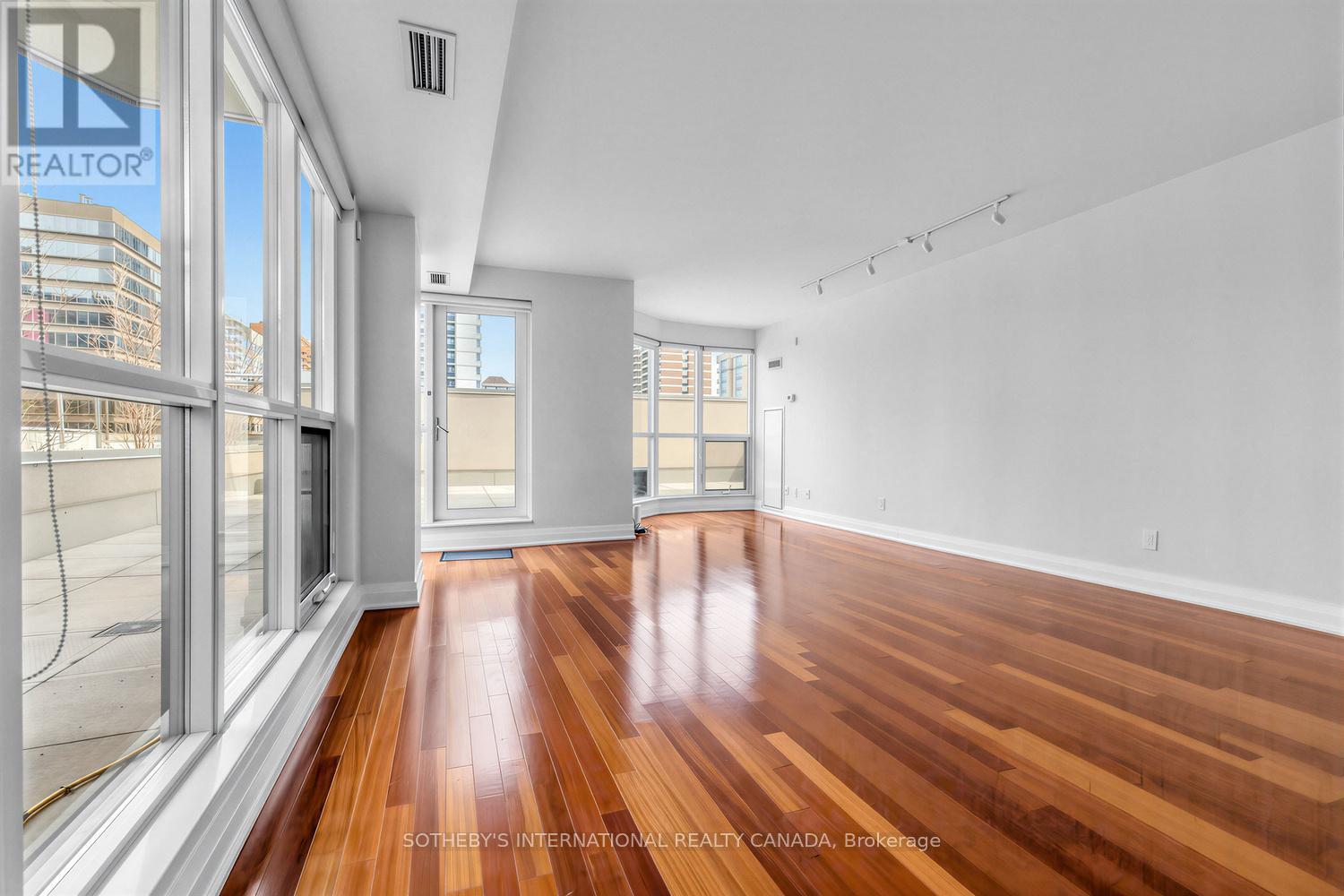 601 - 1430 Yonge Street, Toronto, Ontario  M4T 1Y6 - Photo 8 - C12924536