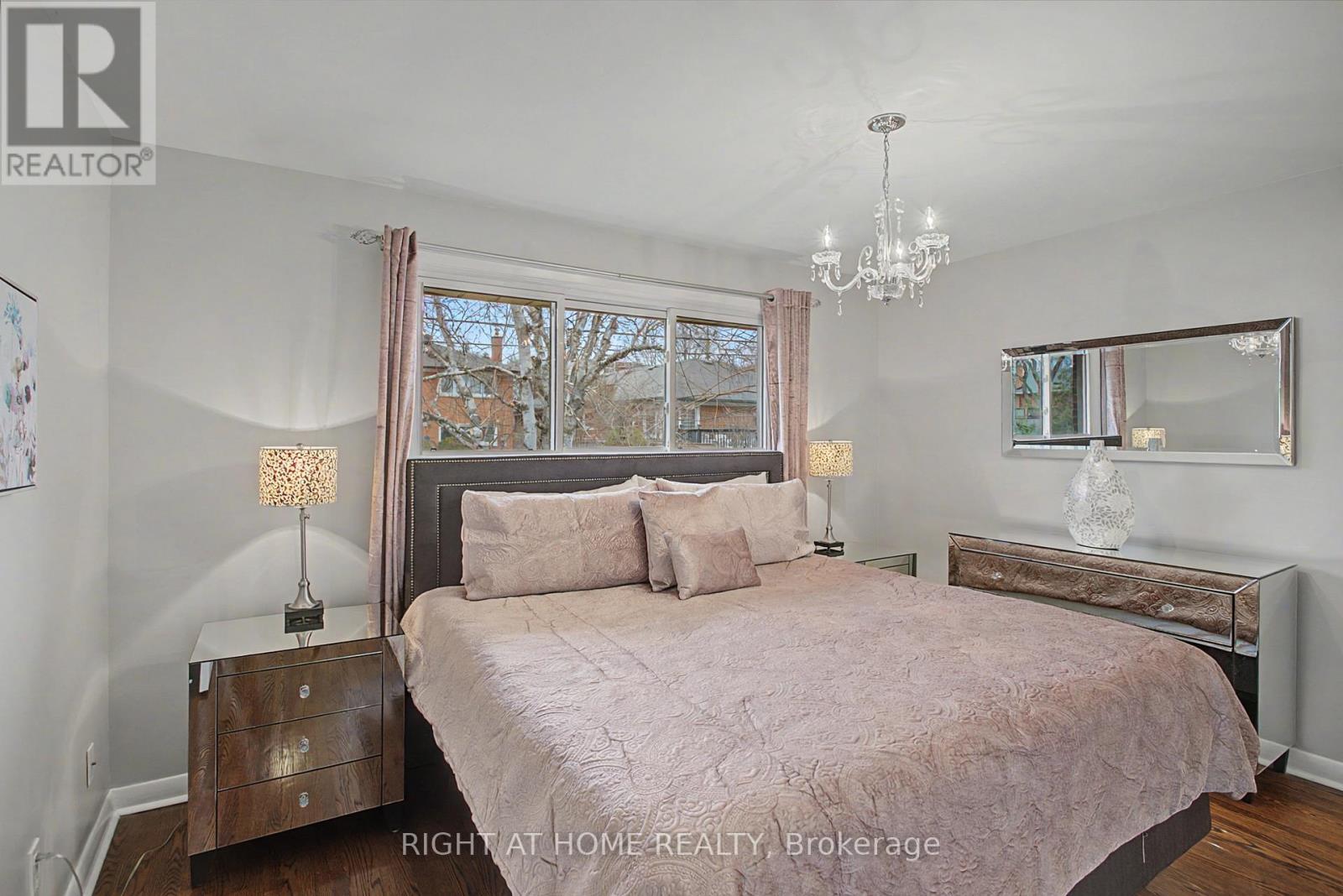 60 Lionel Heights Crescent, Toronto, Ontario  M3A 1M1 - Photo 13 - C12924540