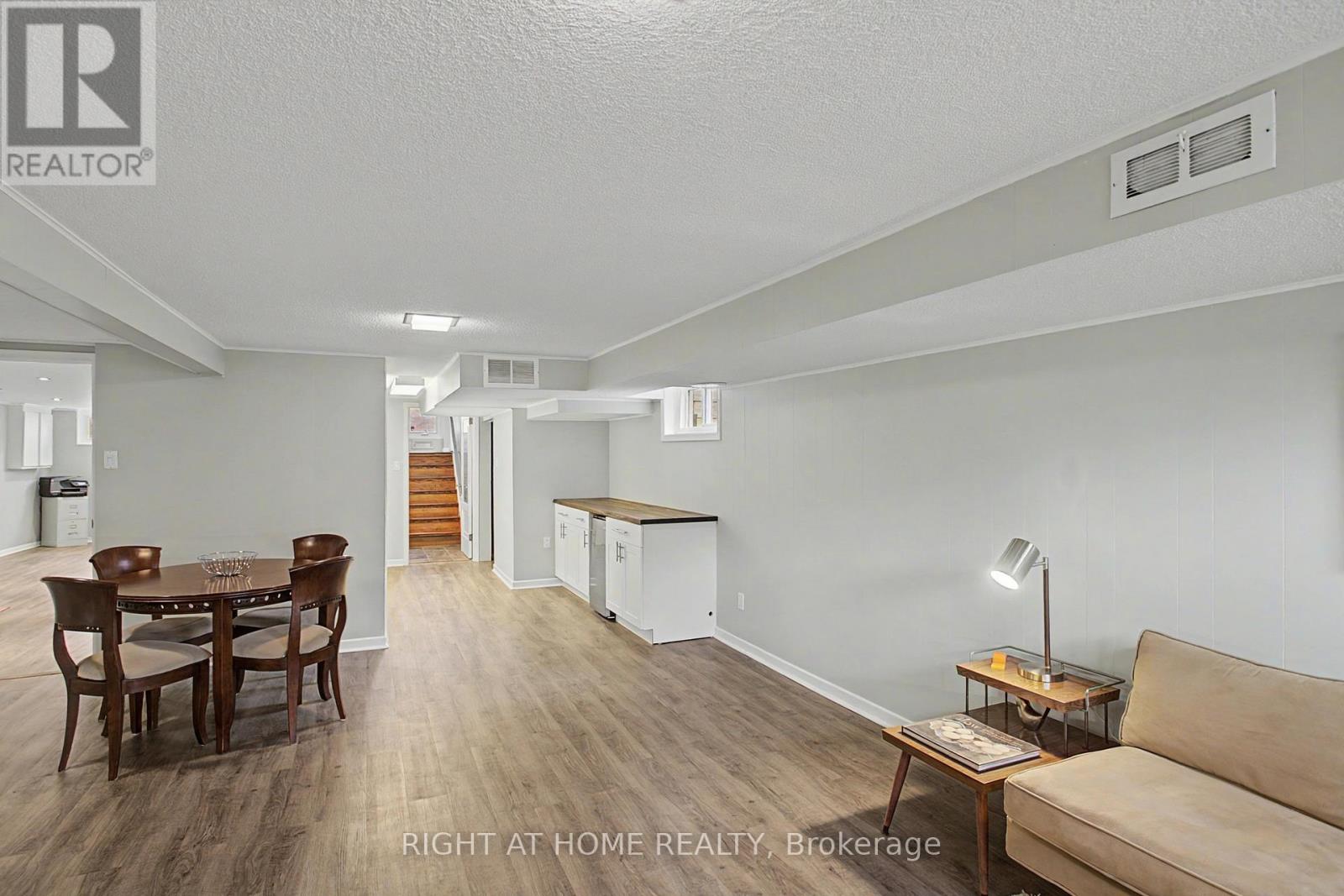 60 Lionel Heights Crescent, Toronto, Ontario  M3A 1M1 - Photo 27 - C12924540