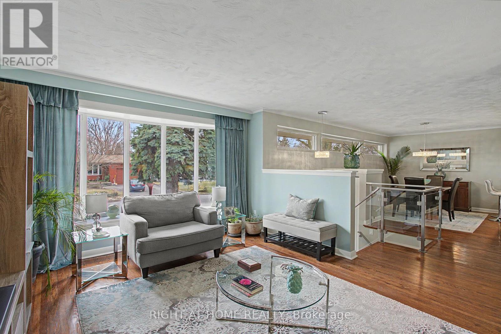 60 Lionel Heights Crescent, Toronto, Ontario  M3A 1M1 - Photo 5 - C12924540