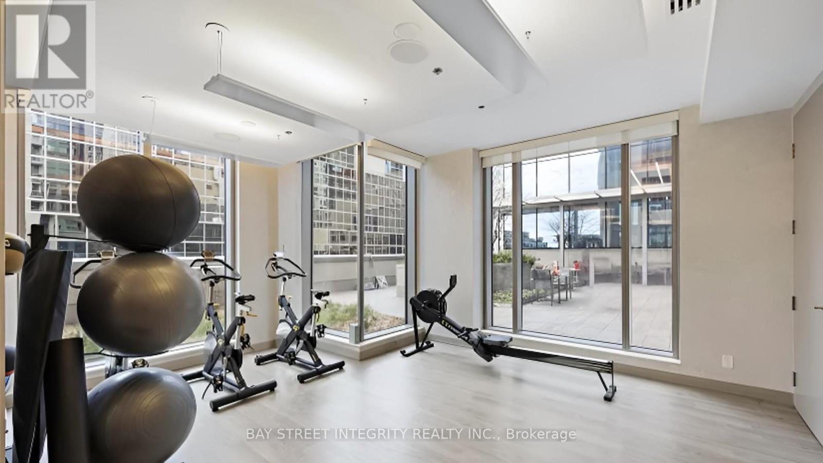 2108 - 88 Scott Street, Toronto, Ontario  M5E 0A9 - Photo 6 - C12924546