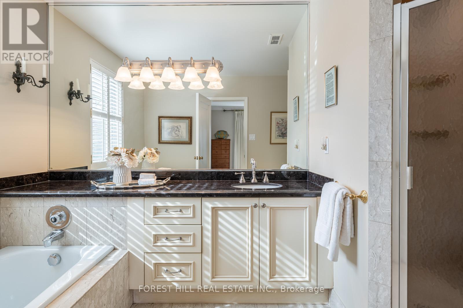 2 - 11a Clarendon Avenue, Toronto, Ontario  M4V 1H8 - Photo 22 - C12924548