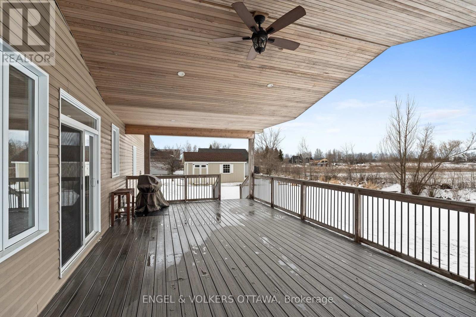 5579 Lombardy Drive, Ottawa, Ontario K0A 2W0 - Photo 29 - X12924440