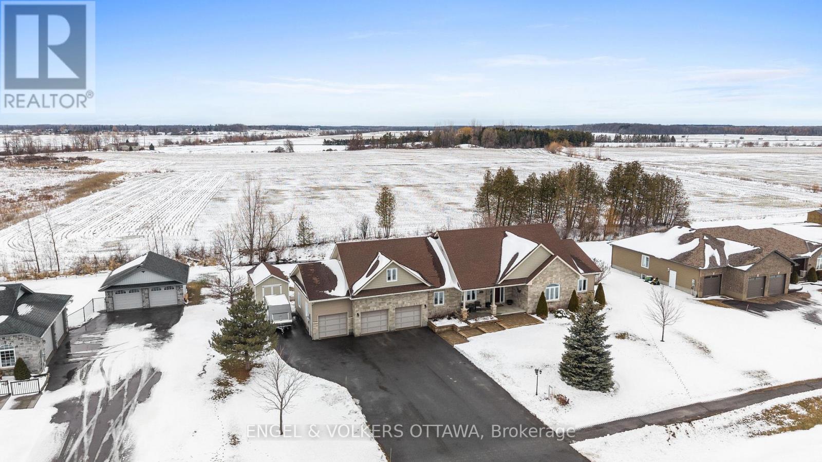 5579 Lombardy Drive, Ottawa, Ontario K0A 2W0 - Photo 31 - X12924440