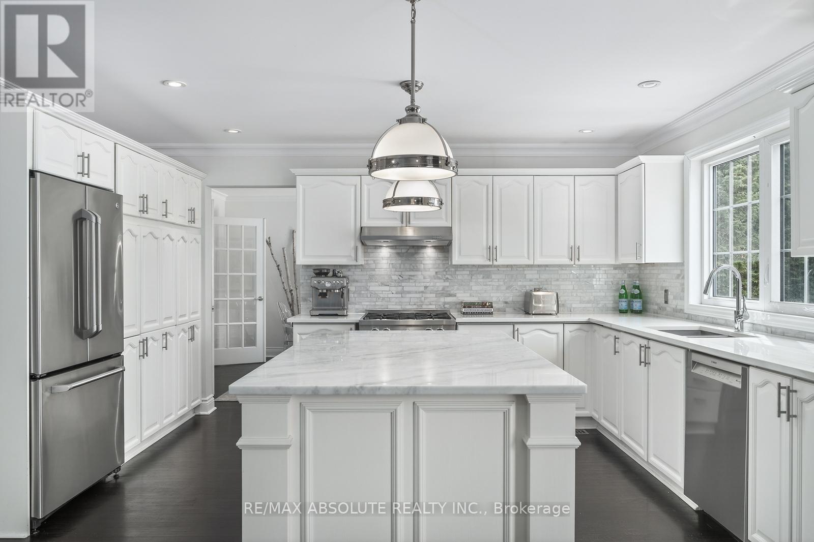 149 Lanigan Crescent, Ottawa, Ontario K2S 1G9 - Photo 13 - X12924526