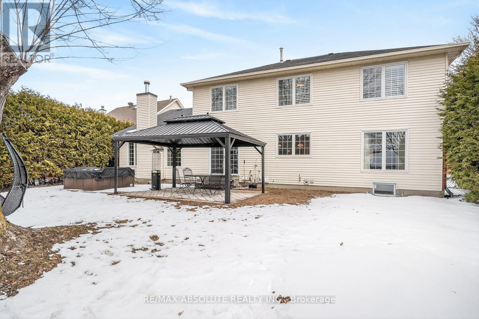 149 Lanigan Crescent, Ottawa, Ontario K2S 1G9 - Photo 37 - X12924526