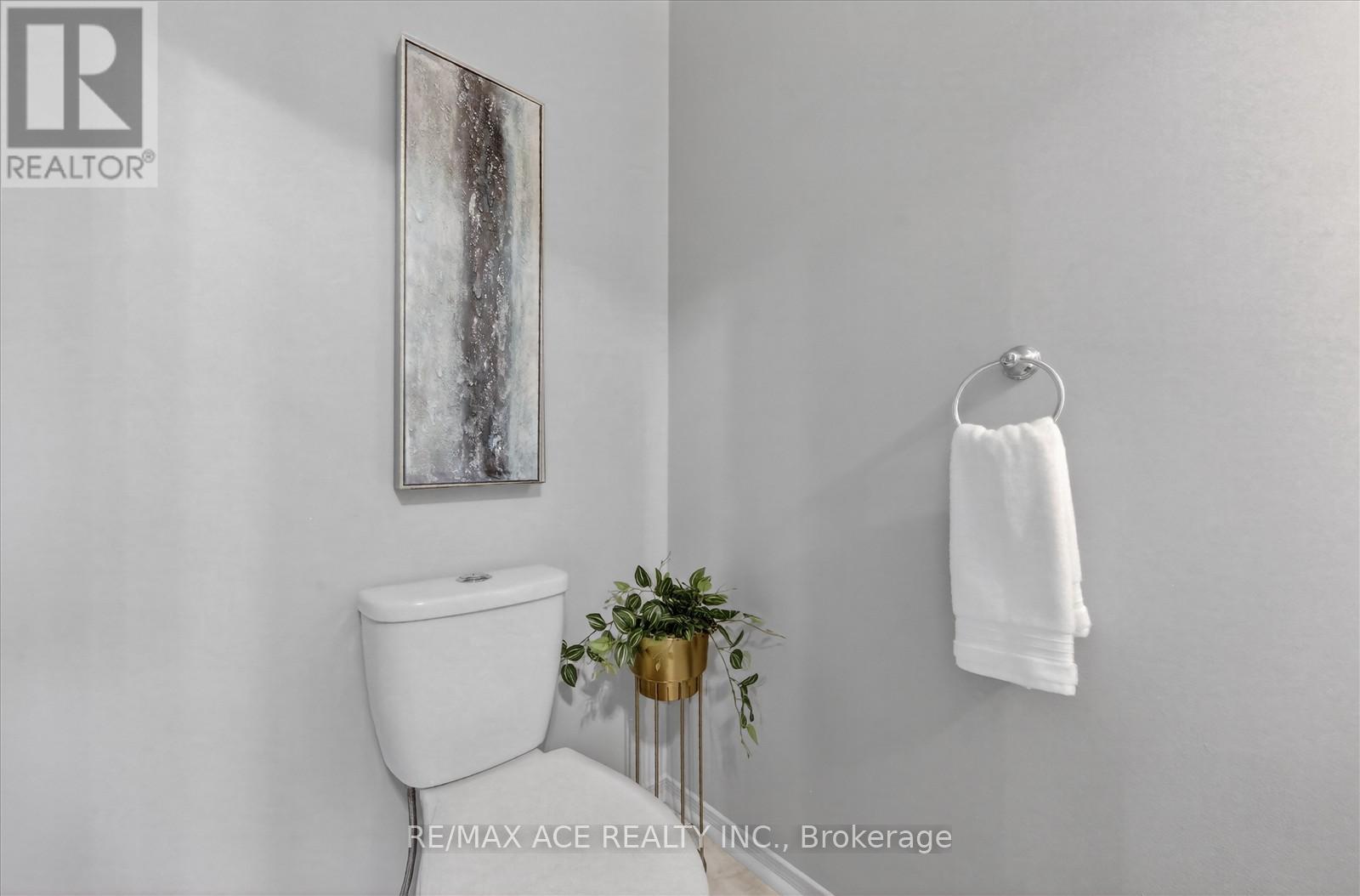 1 Aldcroft Crescent, Clarington, Ontario  L1C 4P2 - Photo 12 - E12924410