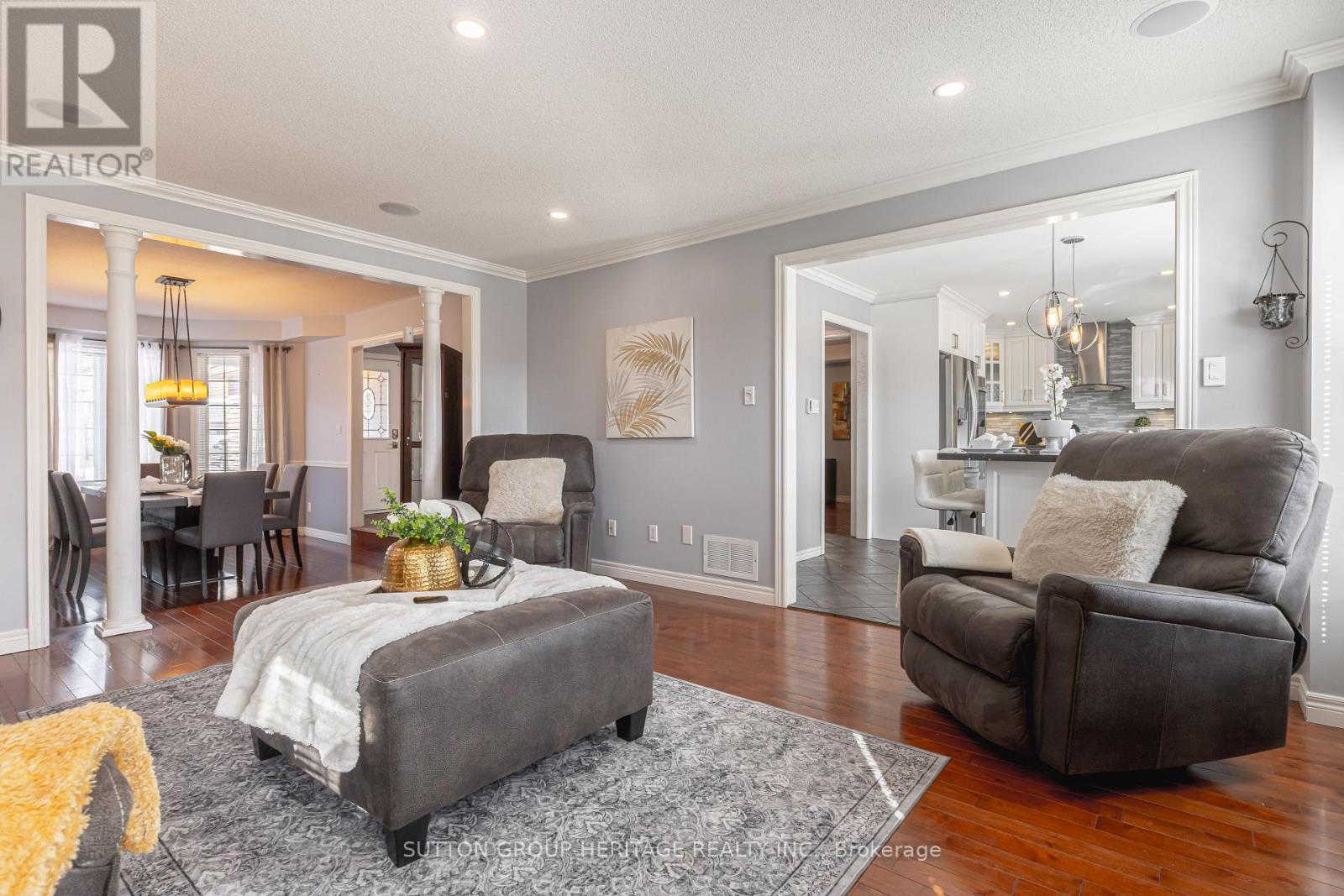 71 Todd Road, Ajax (Central West), Ontario  L1T 4C5 - Photo 12 - E12924424