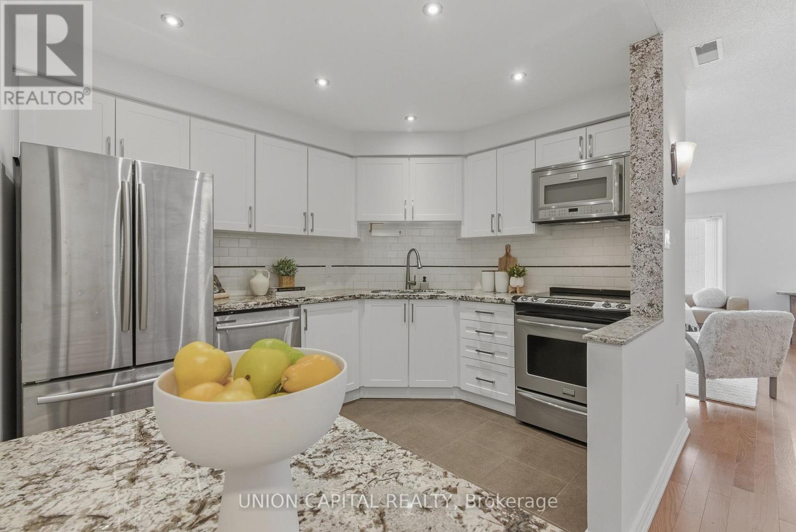 120 - 1400 The Esplanade N, Pickering, Ontario  L1V 6V2 - Photo 7 - E12924534