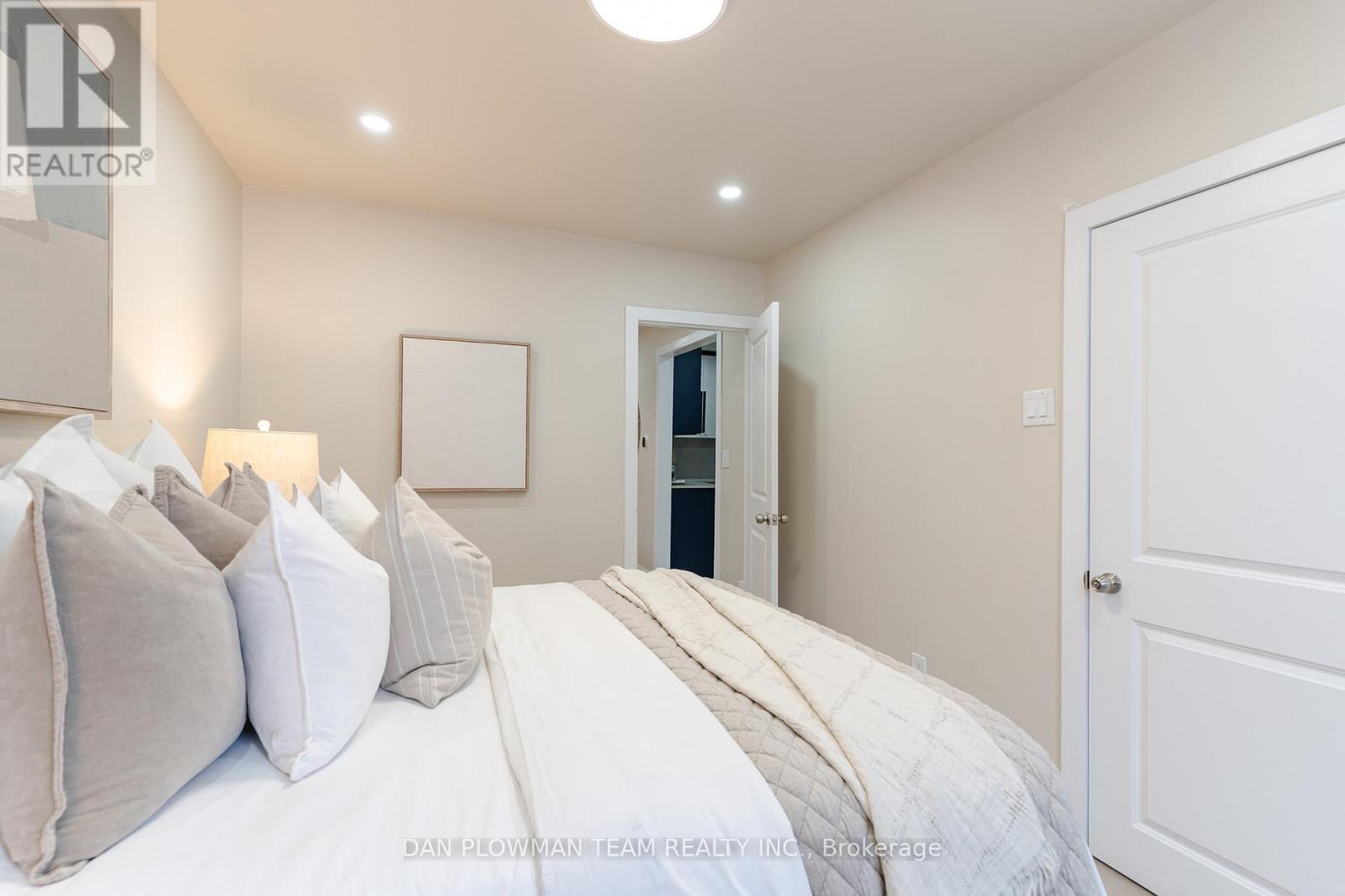 752 Douglas Street, Oshawa, Ontario  L1H 5C7 - Photo 14 - E12924588