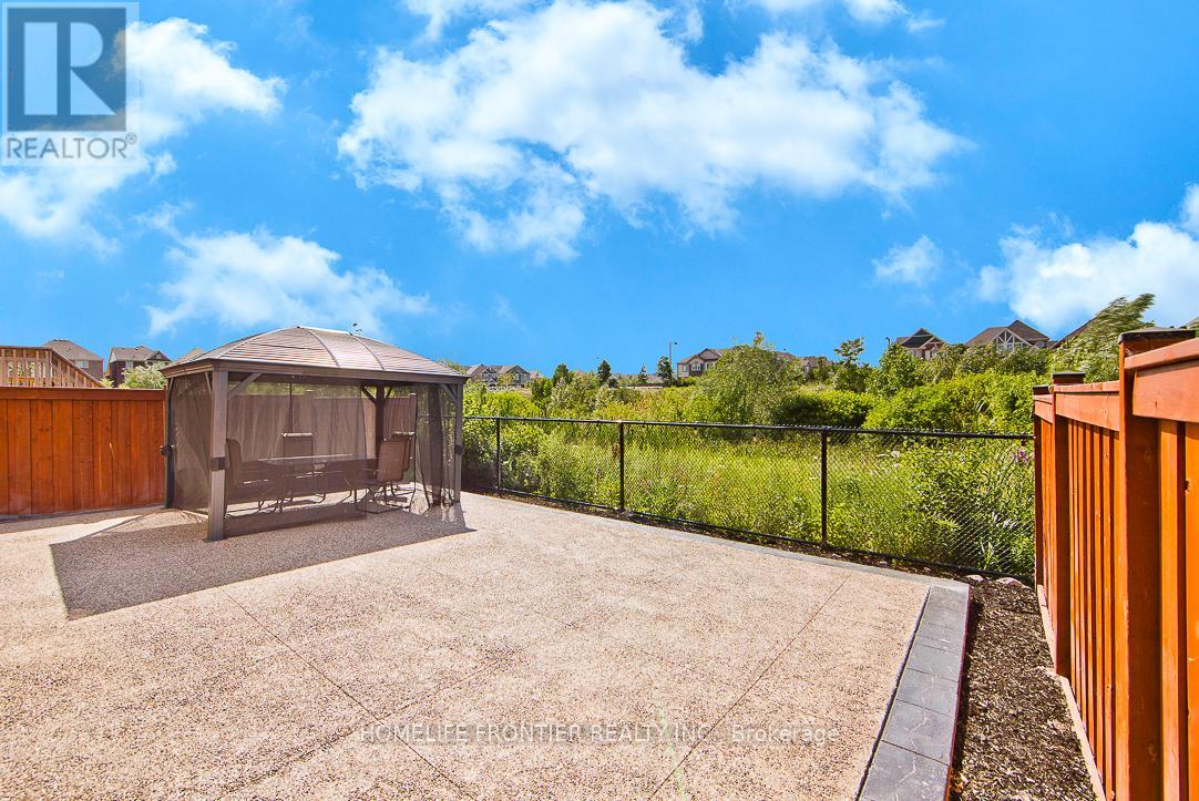 Lower - 311 Hinton Terrace, Milton, Ontario  L9E 1C8 - Photo 13 - W12903542