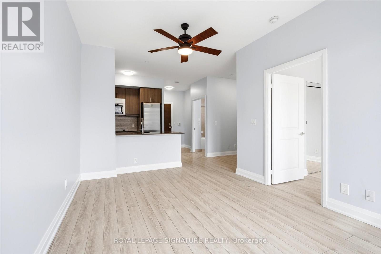 Gl5 - 6 Eva Road, Toronto, Ontario  M9C 0B1 - Photo 12 - W12924198