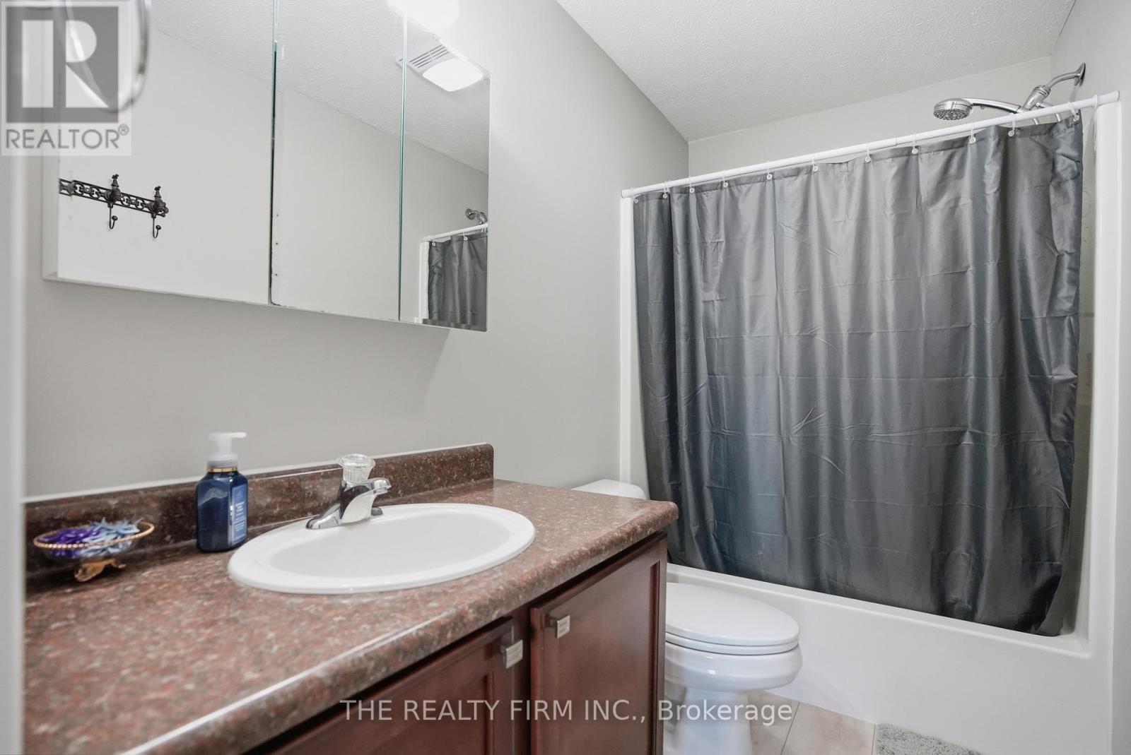 521 Ontario Street, Warwick, Ontario  N0M 2S0 - Photo 24 - X12924434