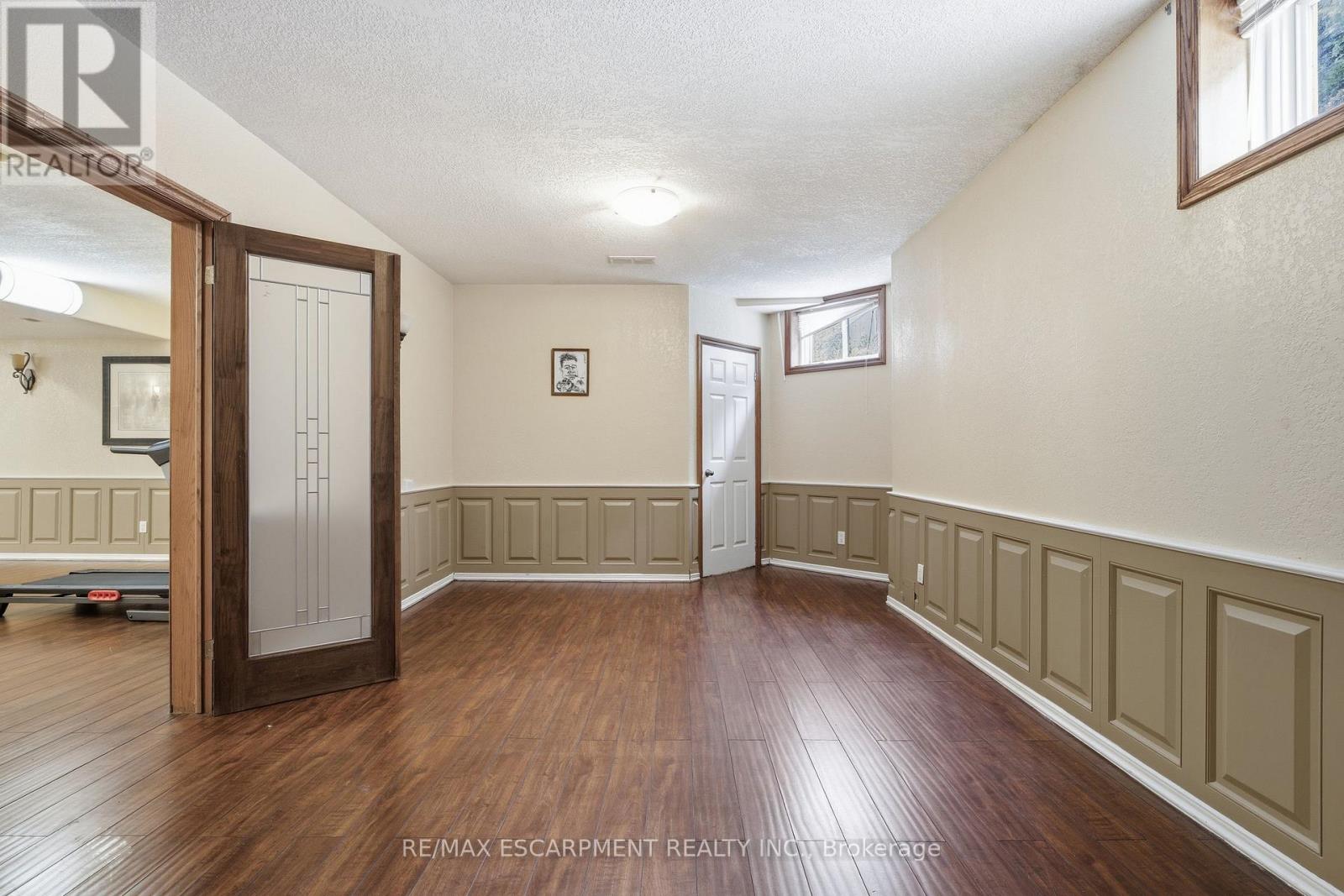 4 Lakeside Drive, Hamilton, Ontario  L8E 5C1 - Photo 39 - X12726180