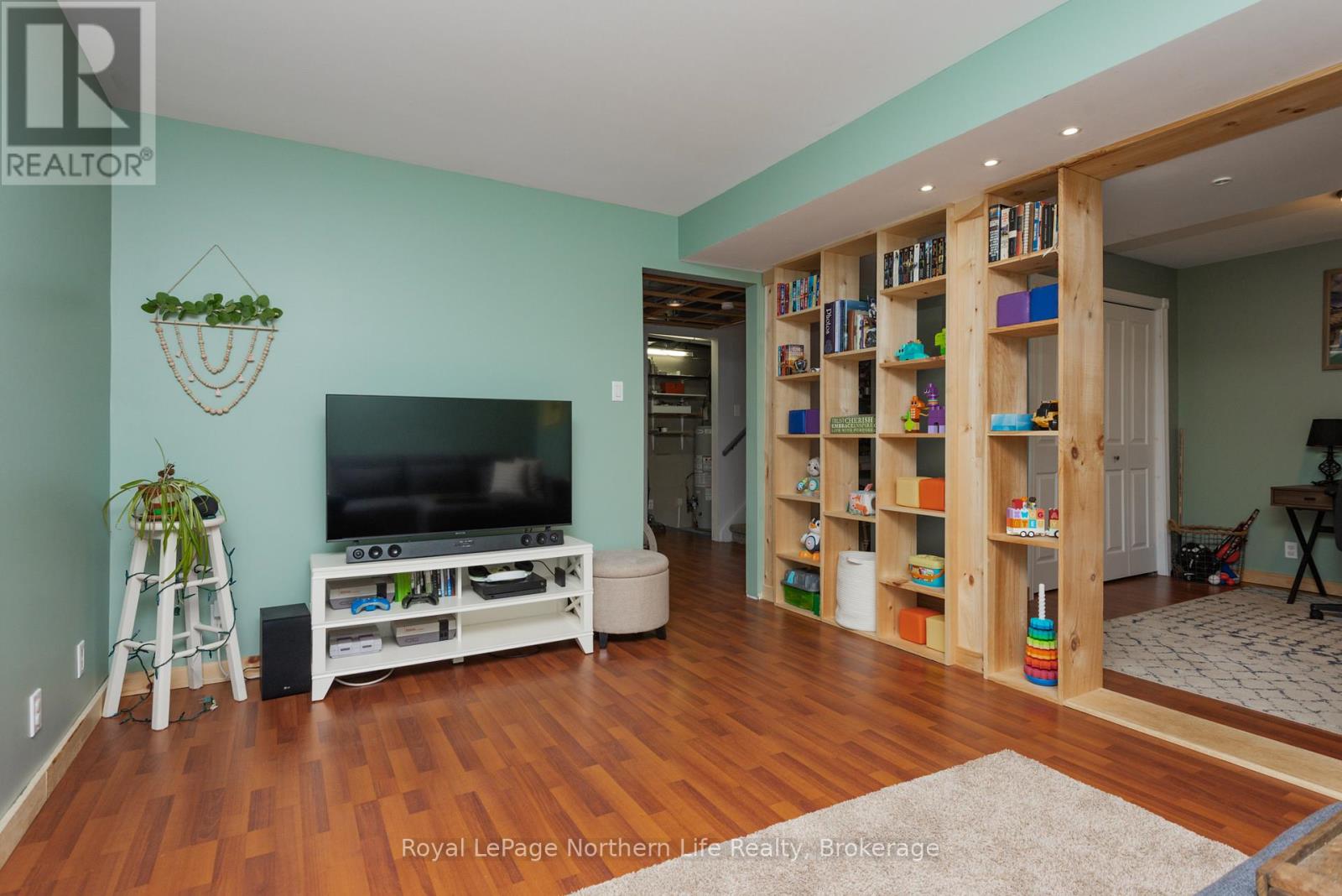 235 Labreche Drive, North Bay, Ontario  P1A 4J6 - Photo 28 - X12924490