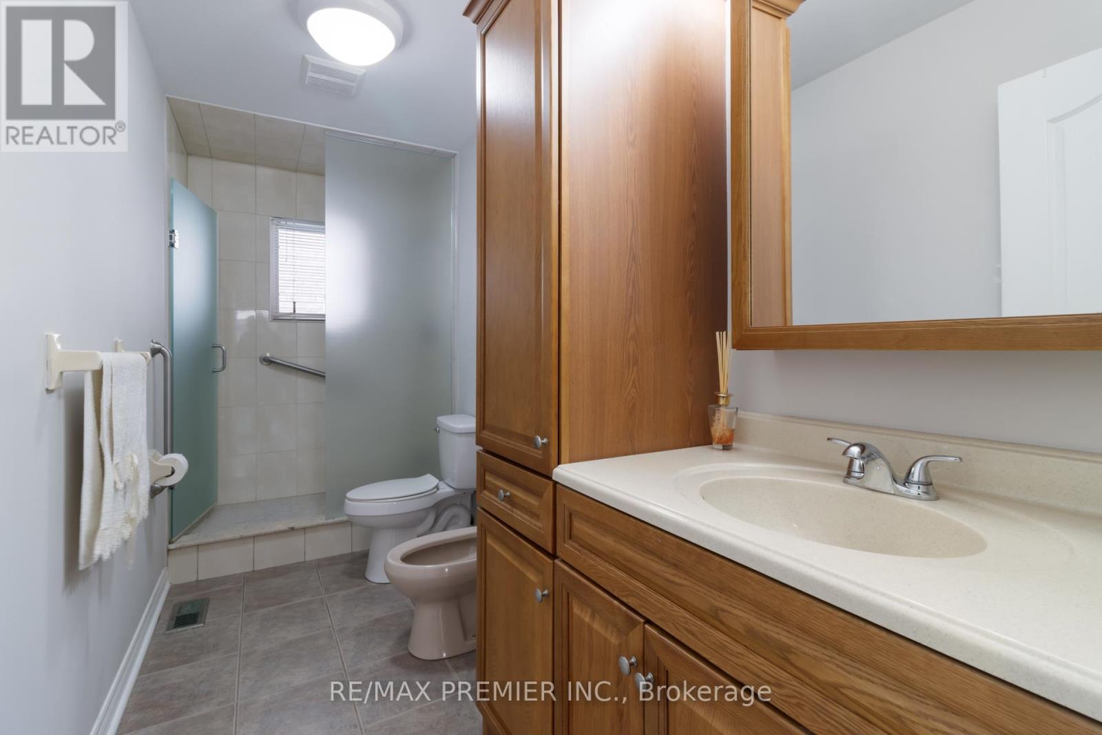 78 Rosanna Crescent, Vaughan, Ontario L6A 3E3 - Photo 24 - N12924412